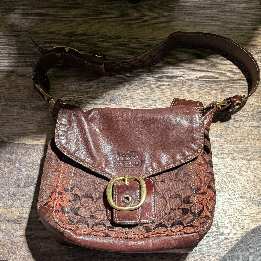 Coach Chocolate Brown Leather Shoulder Bag